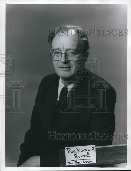 1974 Press Photo Reverend Ernest Norquist Of Bethany Presbyterian Church - Historic Images