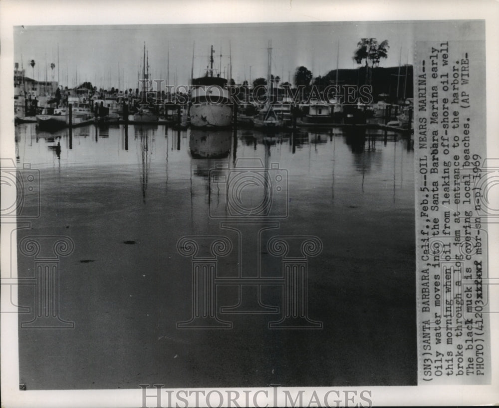 1969 Santa Barbara Calif, Oil Leak Nears Marina-Historic Images