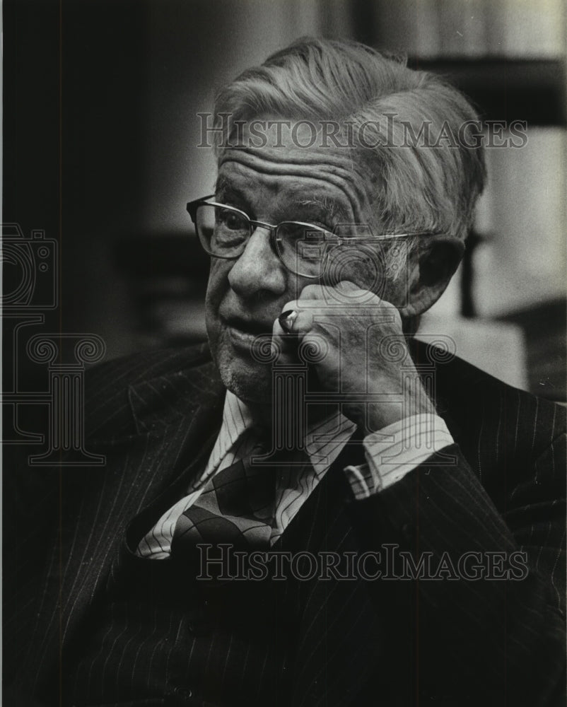 1979 Ralph Hoyt, Milwaukee Attorney - Historic Images