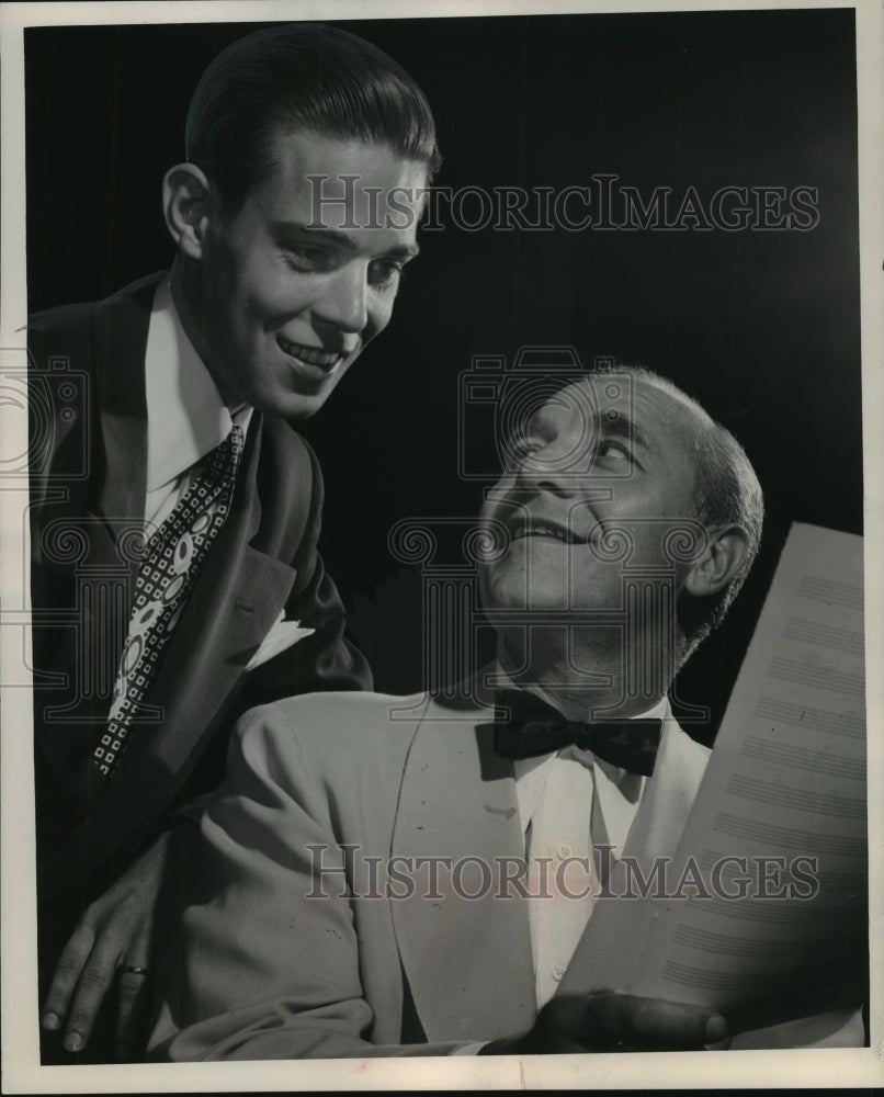 1949 Press Photo Harry Hall, Wayne King, Kiwanis benefit For Cerebral Palsy - Historic Images