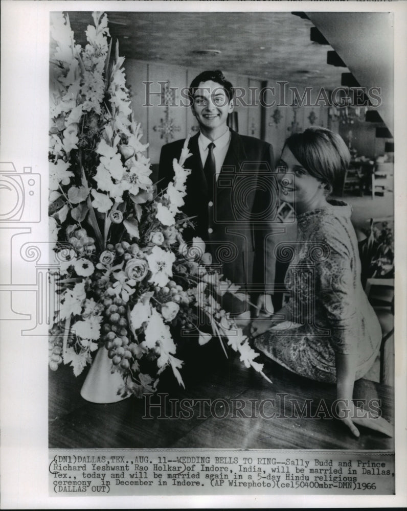 1966 Press Photo Sally Budd and India Prince Richard Yeshwant Rao Holkar to wed - Historic Images