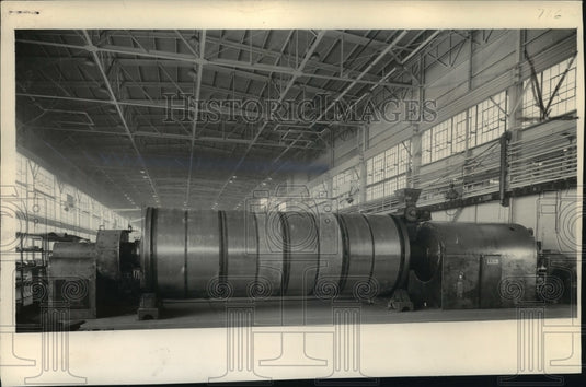 1949 Milwaukee, Heil Company Dehydrator Unit at Schlitz Brewing-Historic Images