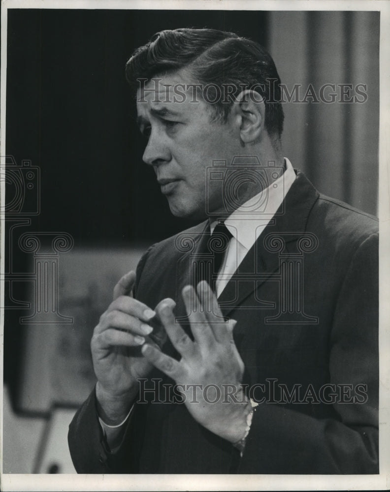 1970 Mayor Henry W. Maier, Milwaukee, Wisconsin-Historic Images