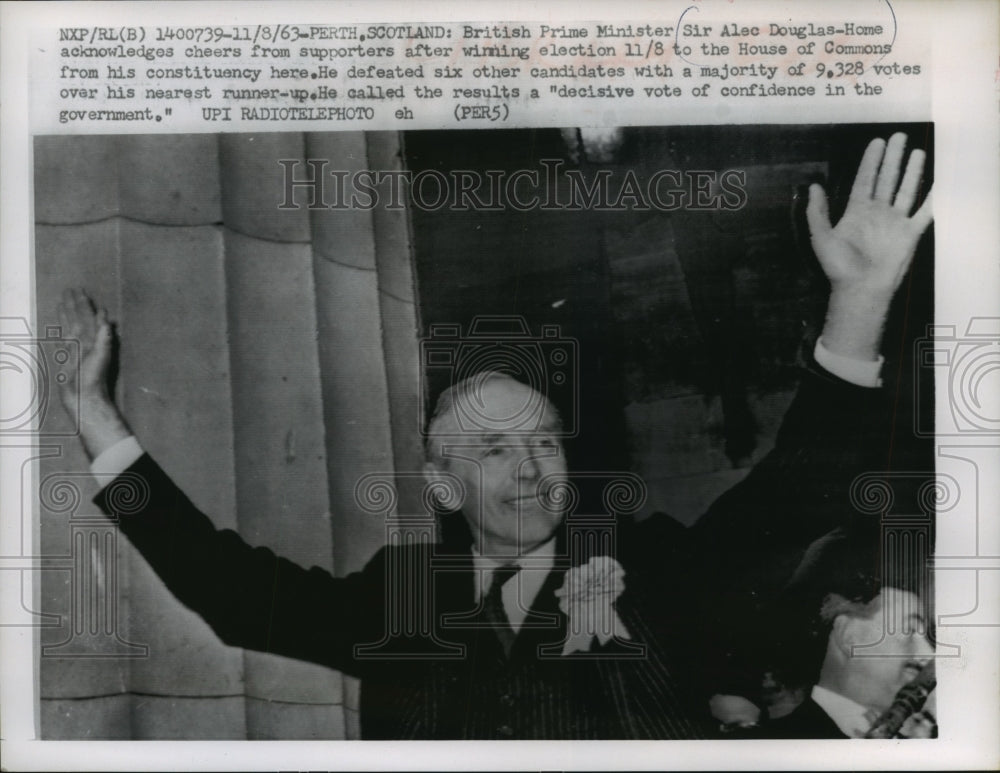1963 Press Photo British Prime Minster, Sir Alec Douglas-Home wins election- Historic Images