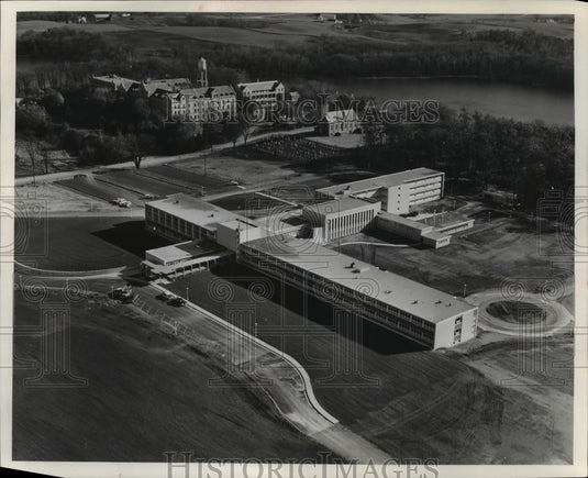 Press Photo Holy Family College dedication by Bishop Stanislaus V. Bona - Historic Images