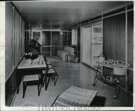 1969 Press Photo Mobile Home Addition, Florida Room adds variety of space usage - Historic Images