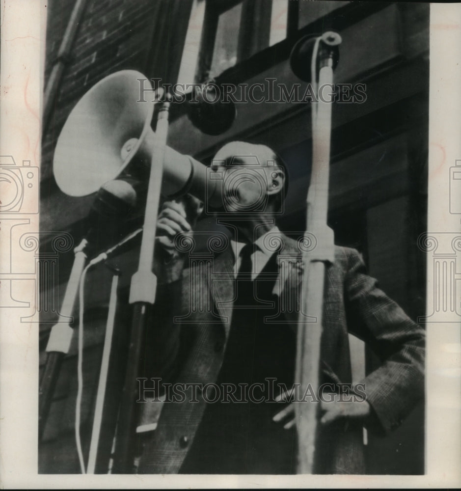 1964 Sir Alec Douglas-Home campaigning-Historic Images