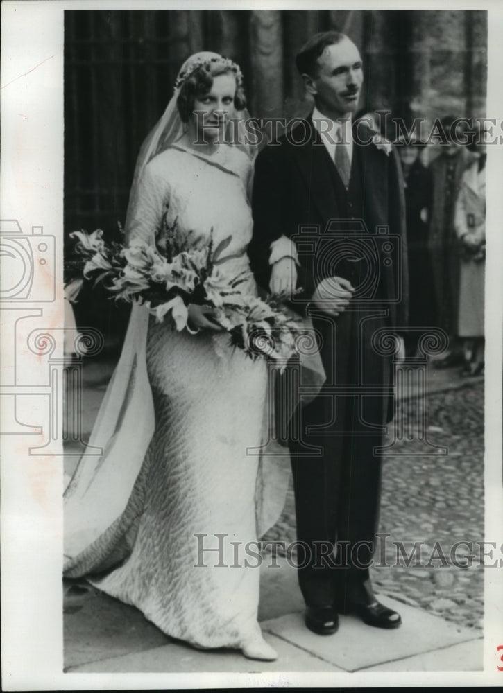 1963 Press Photo Sir Alec Douglas and Miss Elizabeth Arlington married. - Historic Images