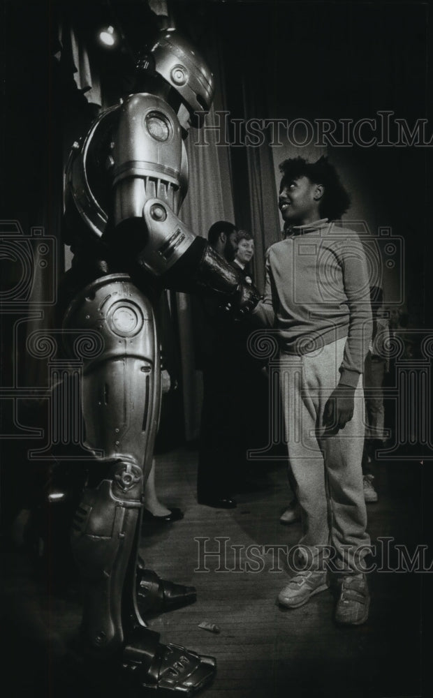 1990 Lucinda Cooks meets RoboCop as part of Smart Moves, Townsend - Historic Images
