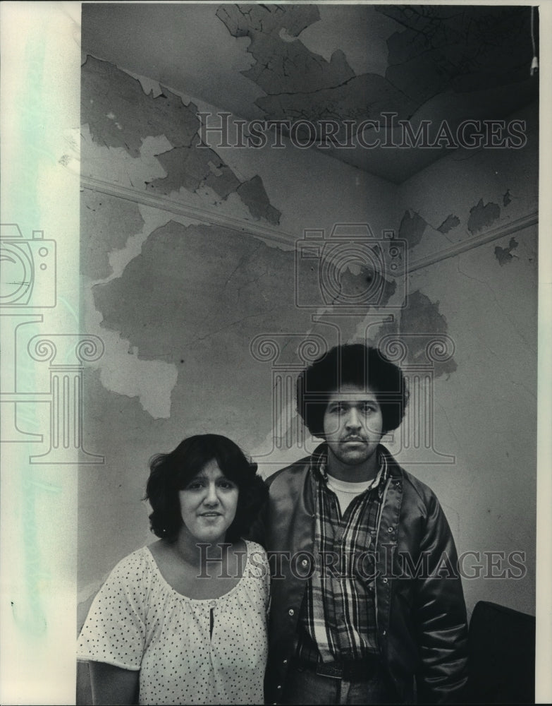 1984 Press PhotoRosemary Morales and Jose Alfredo's Milwaukee Home - mjb57557 - Historic Images