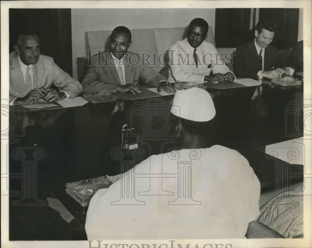 1960 Press Photo Former NY Governor Averell Harriman meets Sekou Toure, Guinea - Historic Images