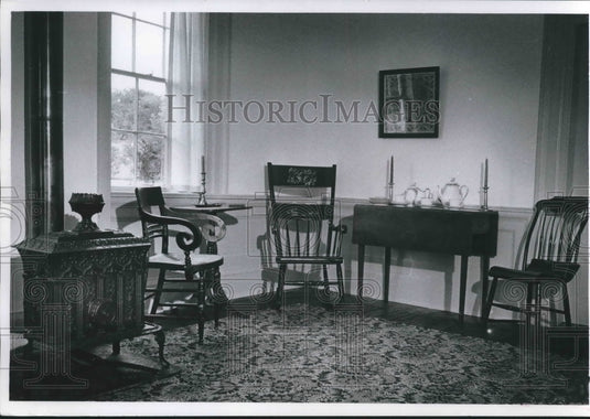 1969 Press Photo Nelson Page Hawks operated and furnished inn, Milwaukee - Historic Images