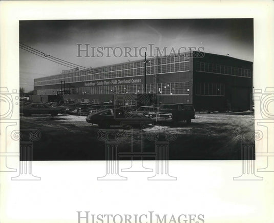 1981 Harnishfeger P&H Overhead Cranes Plant to Close, Cudahy - Historic Images