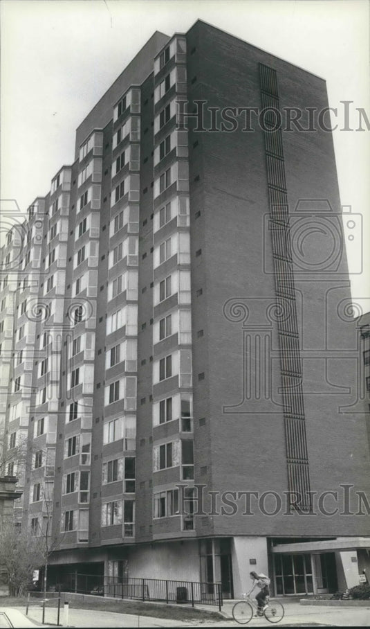 1983 Quarles House N. Prospect Milwaukee-Historic Images