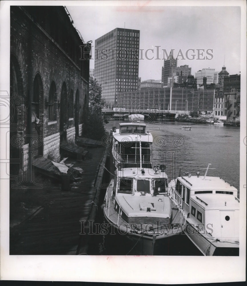 Press Photo Downtown Milwaukee River Business Section, Wisconsin - mjb58607 - Historic Images