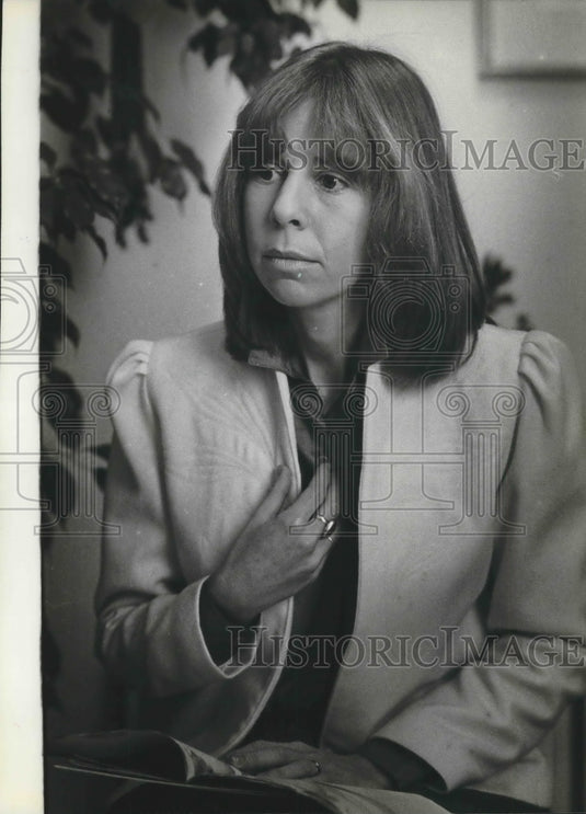 1982 Marni Harmony, Minister Unitarian Church West - Historic Images