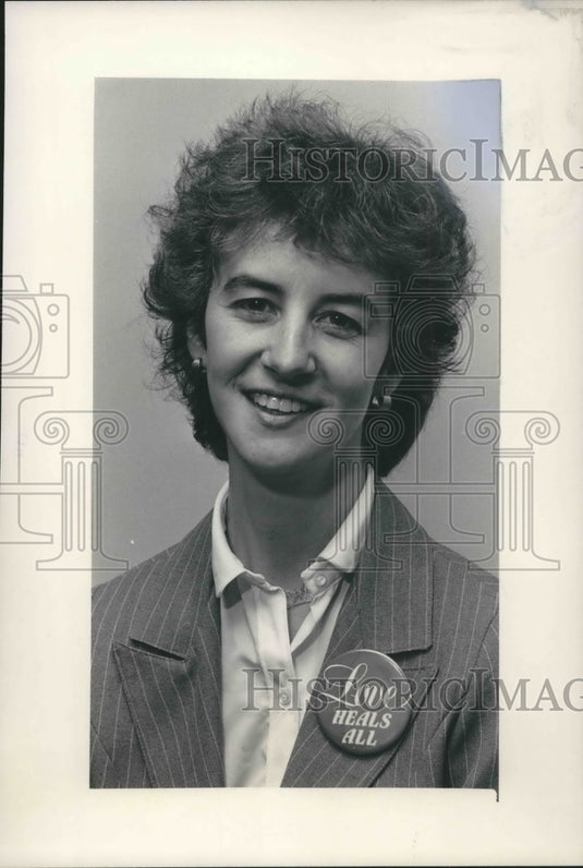 1984 Patricia Hart, Creator of 30-Day Forgiveness Kit - Historic Images