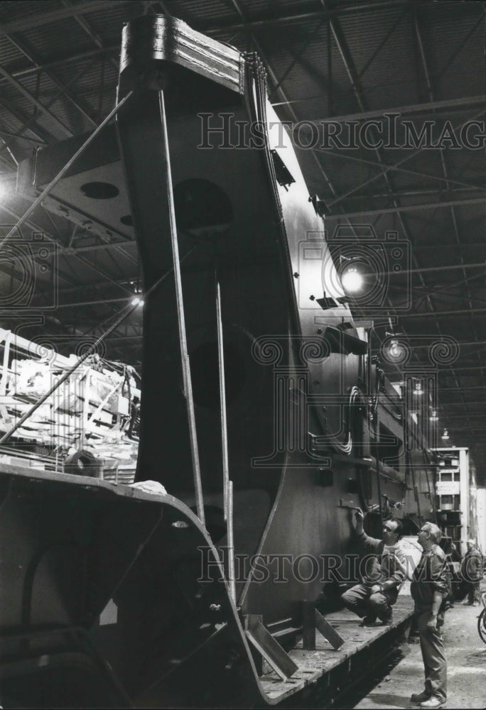 1993 Press Photo Harnischfeger Corp - P&amp;H electric mining shovel boom, Milwaukee - Historic Images