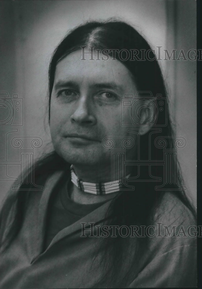 Press Photo University of Wisconsin&#39;s William Hawk Talks Native American Church - Historic Images