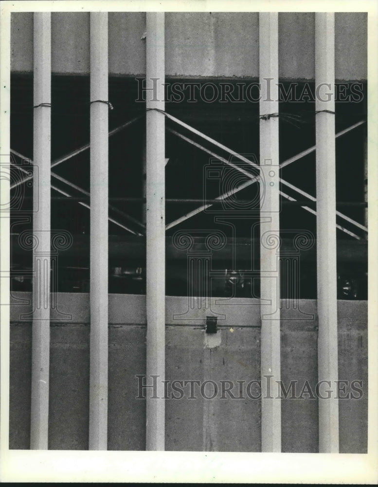 1981 Milwaukee Courthouse Exterior-Historic Images