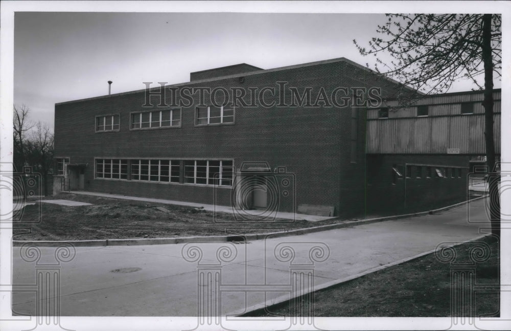 1955 New Food Service Building, Milwaukee County Insane Asylum - Historic Images