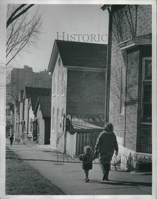 1968 Press Photo View of the East Side in Milwaukee, Wisconsin - mjb60120 - Historic Images