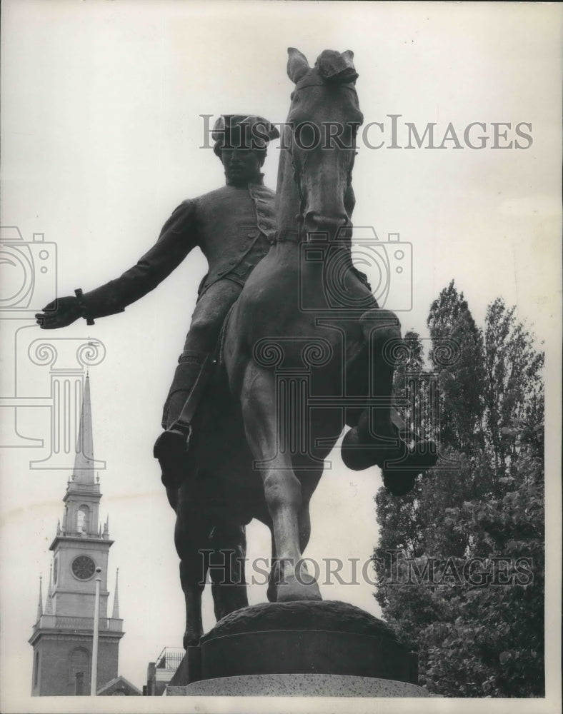 1953 Paul Revere statue near Boston&#39;s Old North Church-Historic Images