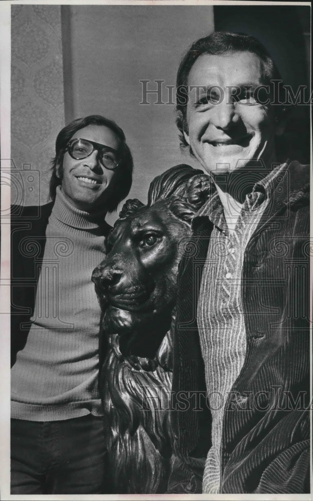 1968 Actors Adam Roarke and John Garwood at Pfister hotel, Milwaukee-Historic Images