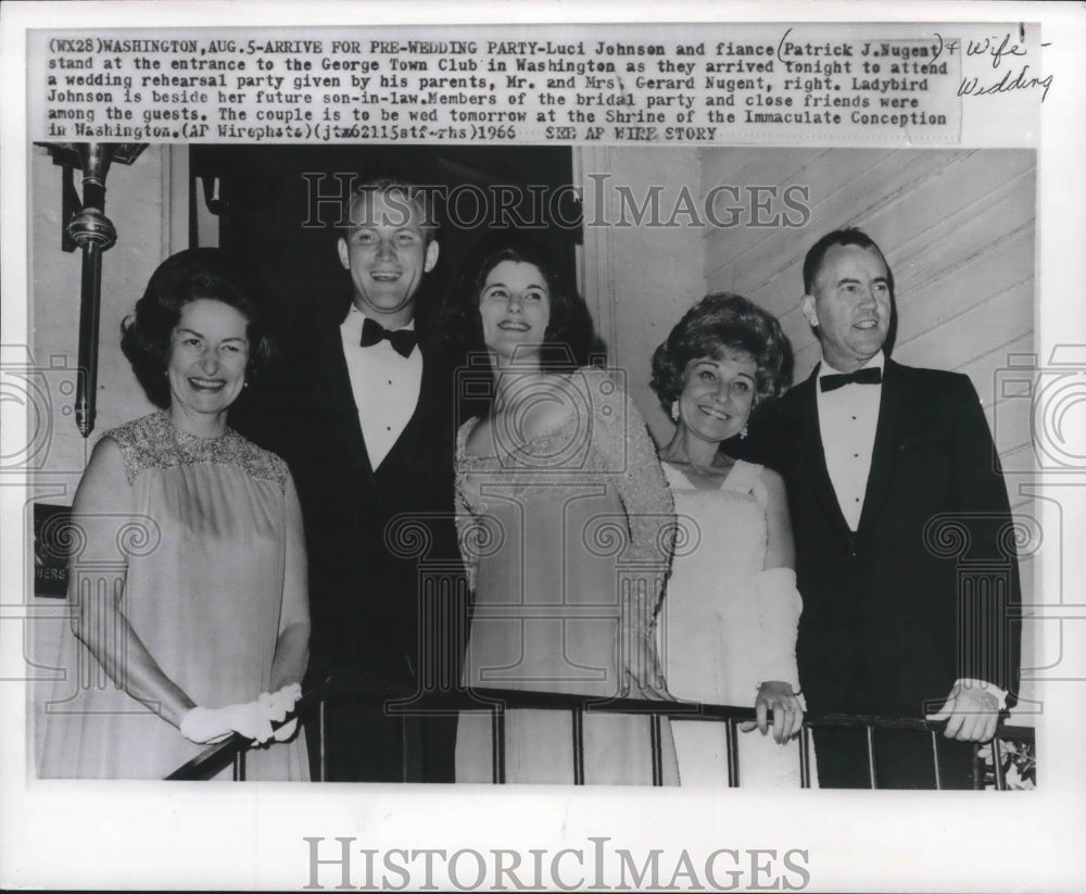 1966 Press Photo Wedding party of Luci Johnson and Partick Nugent at rehearsal. - Historic Images