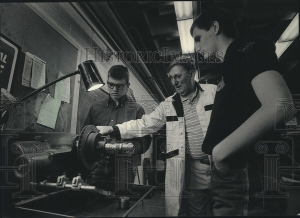 1987 Press Photo Ken Genac, Shon Laird and David McDonald at MATC Milw ...