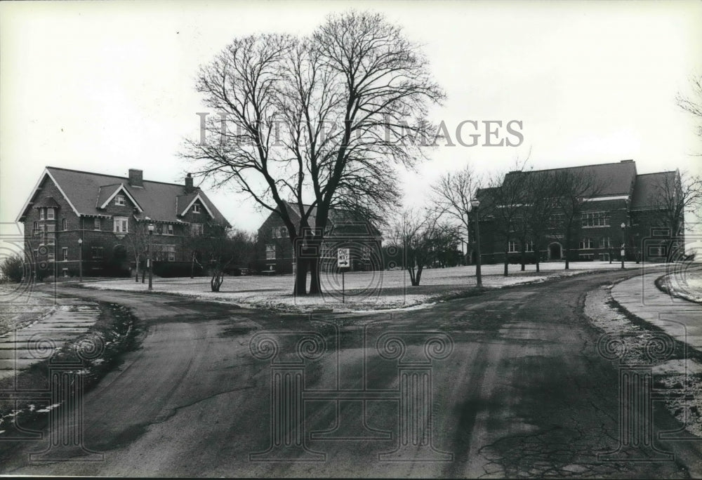 1983 Press Photo Milwaukee County Institutions buildings - mjb61072 - Historic Images