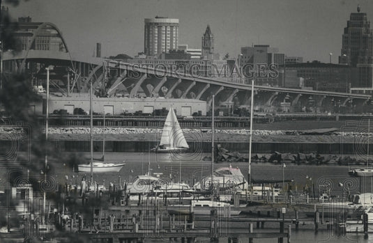 1982 Yacht On the South Shore of Milwaukee With City Skyline In Back - Historic Images
