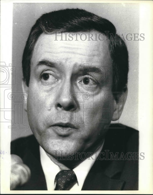 1983 Press Photo Senator Orrin G. Hatch, chairman of subcommittee - mjb61471 - Historic Images