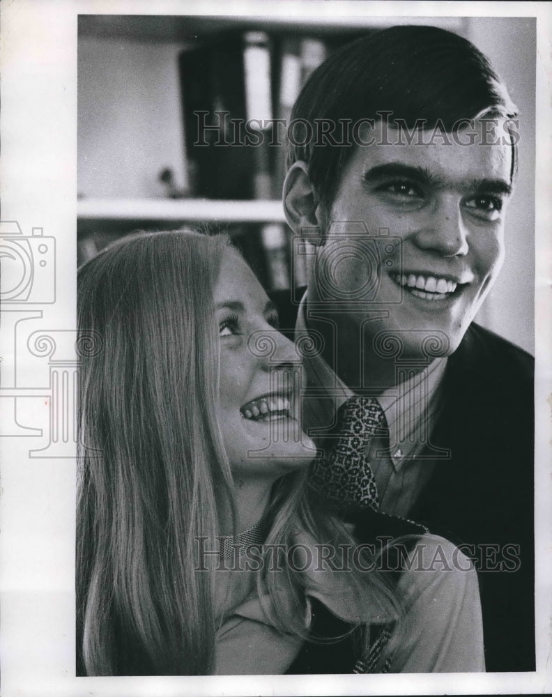 1971 Press Photo Miss Janis Martineau is the fiancee of Craig Taylor Robertson-Historic Images