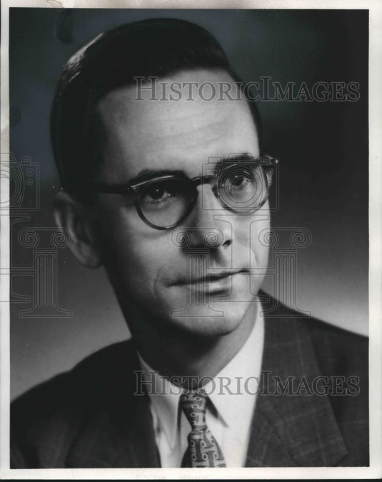 1981 James Robertson, former television program manager for WTMJ-TV - Historic Images