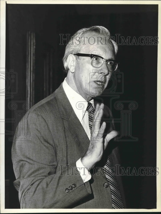 1981 Economist Walter Heller teaches at University of Minnesota-Historic Images