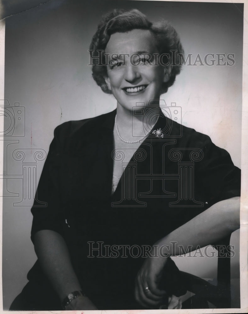 1953 Press Lillian Hellman - Author of &quot; The Autumn Garden. - mjb62056 - Historic Images