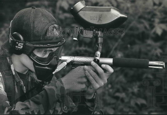 1993  SOB team member Rick Seidi aims paint gun in Milwaukee-Historic Images