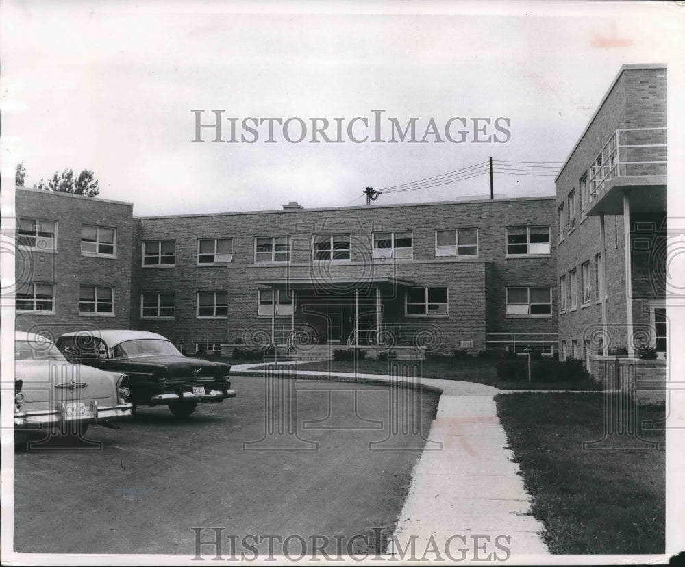 1962 Press Photo Shorehaven Home for the Aging dedicated in Oconomowoc - Historic Images