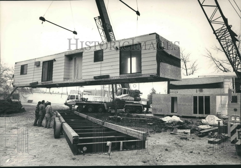 1987 Prefab Units Make Short Work of Apartment Building, Walworth-Historic Images