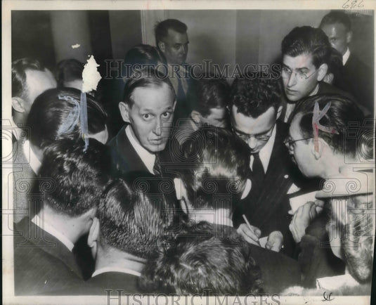 1945 Press Photo Harry Hopkins at White House after Franklin Roosevelt's funeral - Historic Images