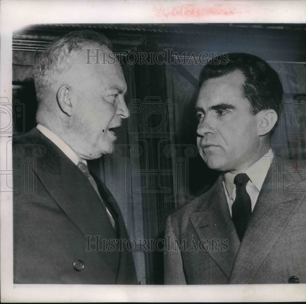 1952 Press Photo General Dwight Eisenhower and Senator Richard Nixon in New York - Historic Images