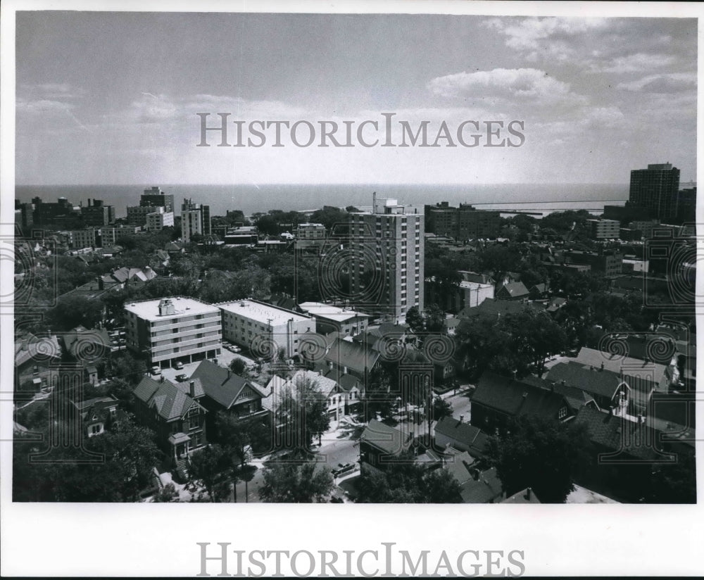 1965 Press Photo View from roof of Riverview Terrace Towers of Lake Michigan.-Historic Images