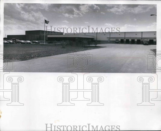 1971 Press Photo Ocean Spray's new Cranberry plant and warehouse in Kenosha - Historic Images