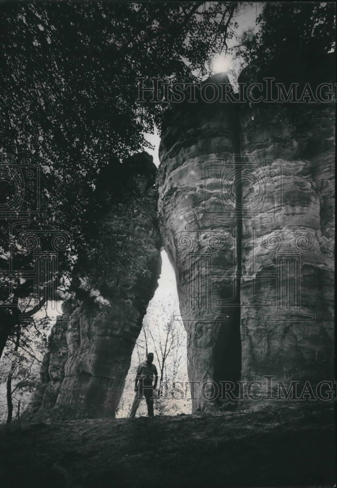 1974 Press Photo Ragged Rock Butte, Ice Age Scientific Reserve, WI - mjb64192 - Historic Images