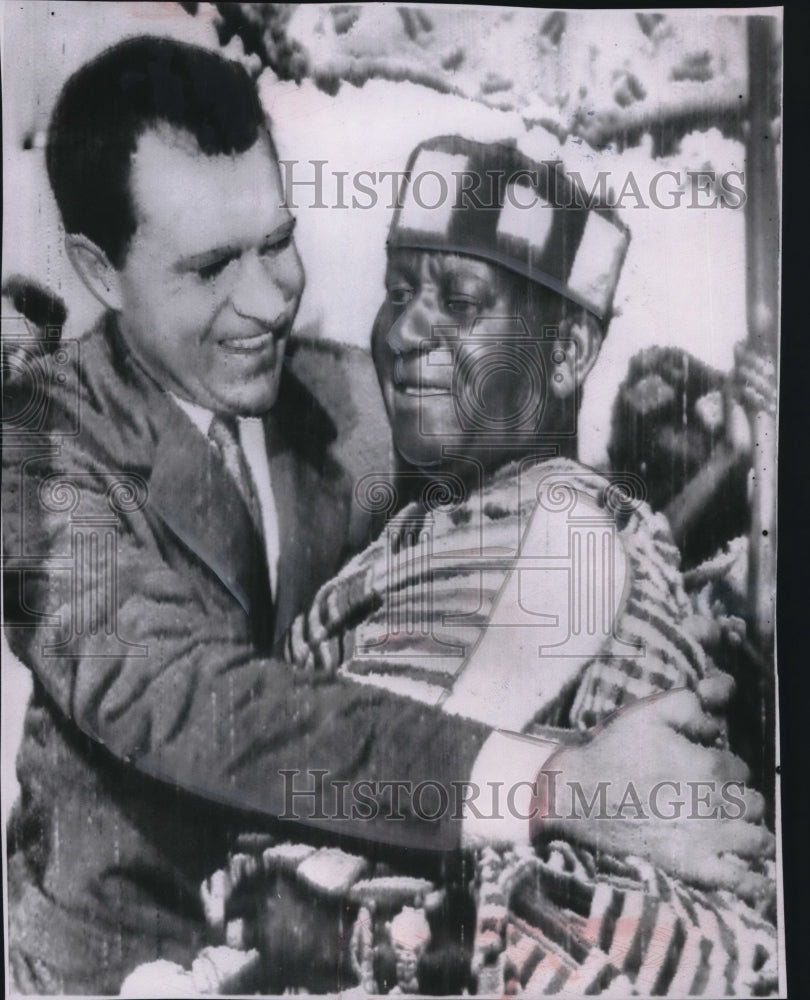 1957 Vice-President Nixon &amp; Chief Osae Dyan II in Accra Ghana Africa-Historic Images
