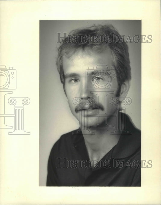 1985 Scott Hartwig, boardsailor and instructor at Milwaukee Sailing - Historic Images
