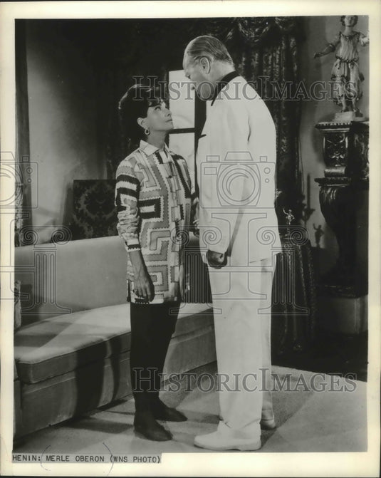 1963 Press Photo Actress Merle Oberon - mjb64864-Historic Images