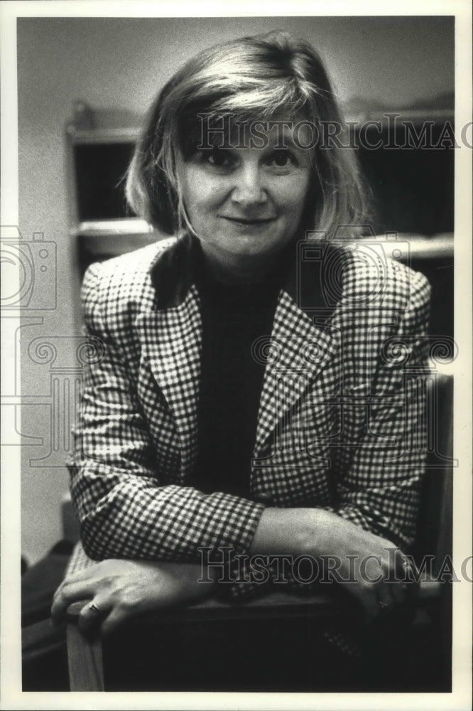 1990 Press Photo Jean Goodwin, professor, Medical College of Wisconsin - Historic Images