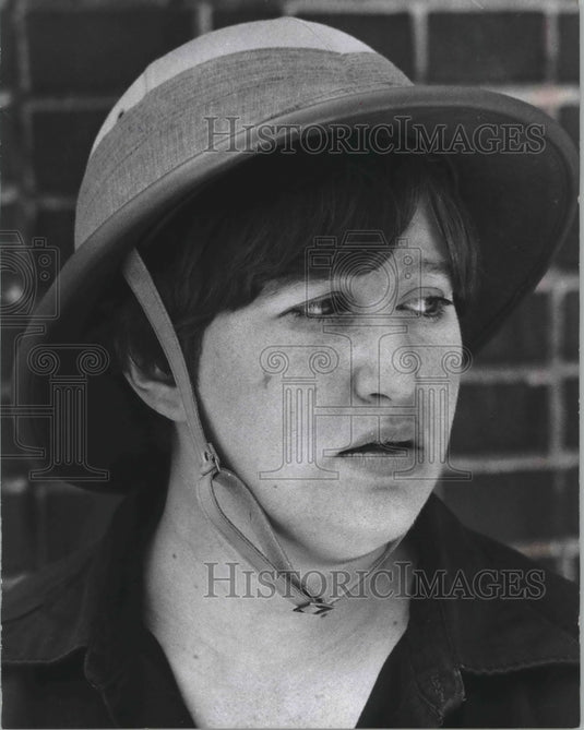 1979 Lynne Goldstein, assistant professor of anthropology at UWM - Historic Images